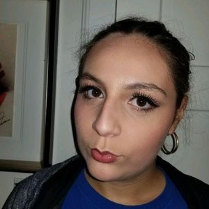 Meet your Posher, Nancy